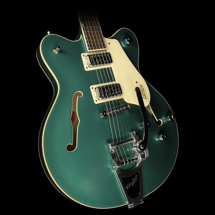 Gretsch G5622T Electromatic Center Block Cutaway with Bigsby Georgia Green