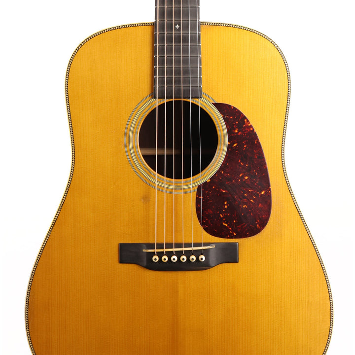 Martin D-28 Authentic 1937 Aged Vintage Gloss Dreadnought