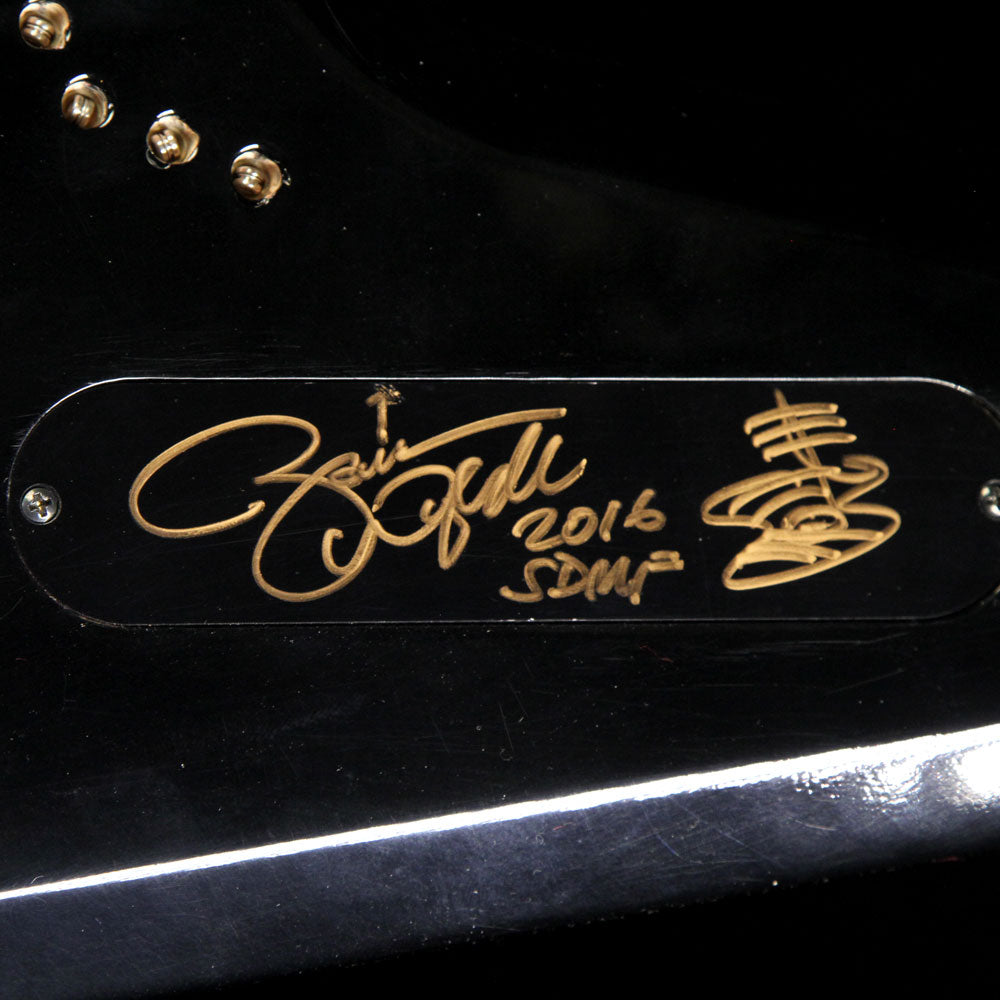 Used 2008 Gibson Custom Limited Zakk Wylde ZV Electric Guitar Black/White Bullseye & Autographed — 5