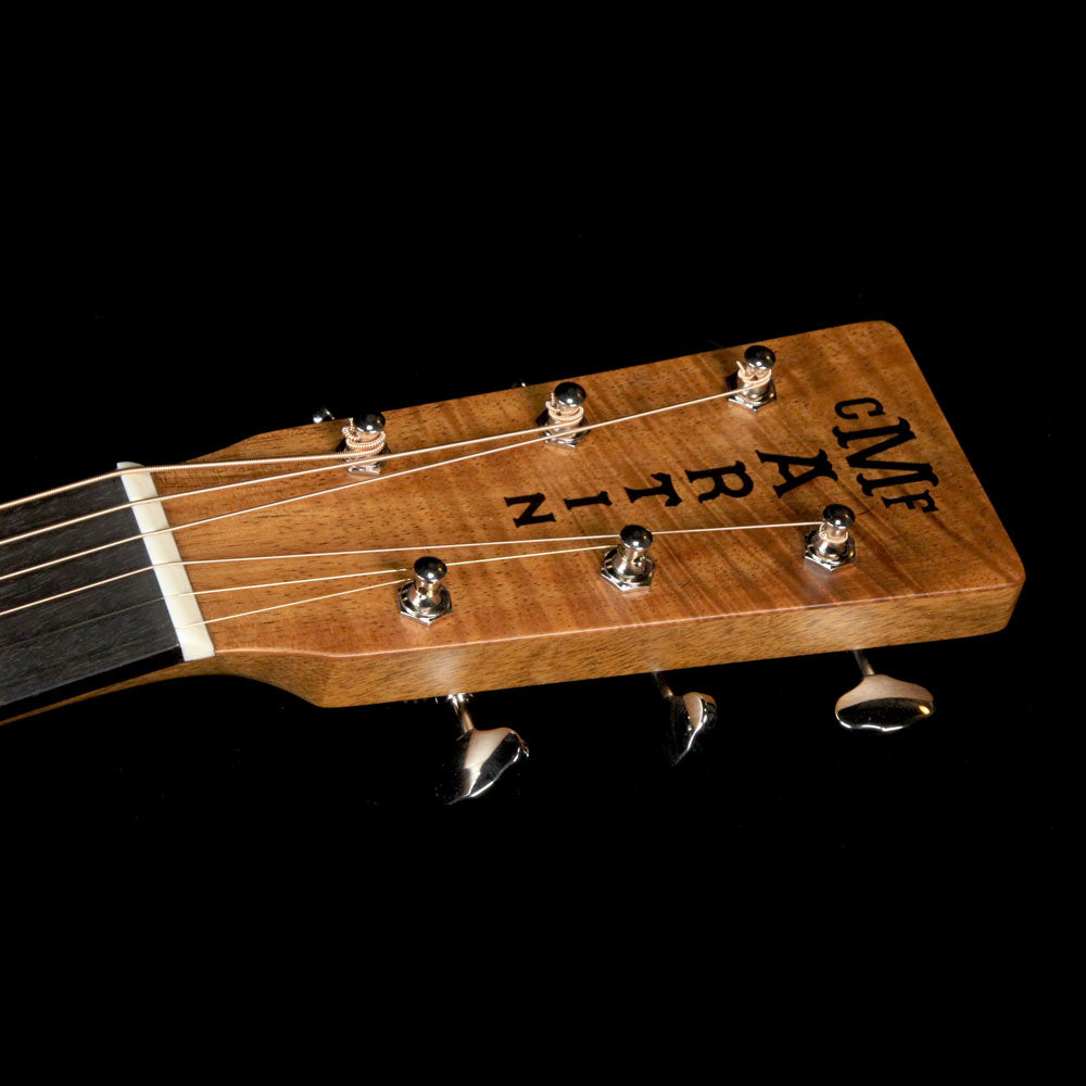 Martin Custom Shop 00-18 Koa Acoustic Guitar Natural Aged Toner — 4
