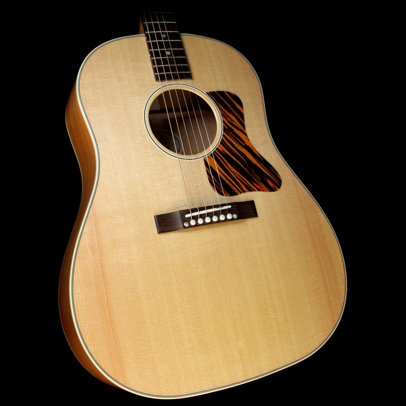 Gibson J-35 2017 Natural Acoustic Guitar | The Music Zoo