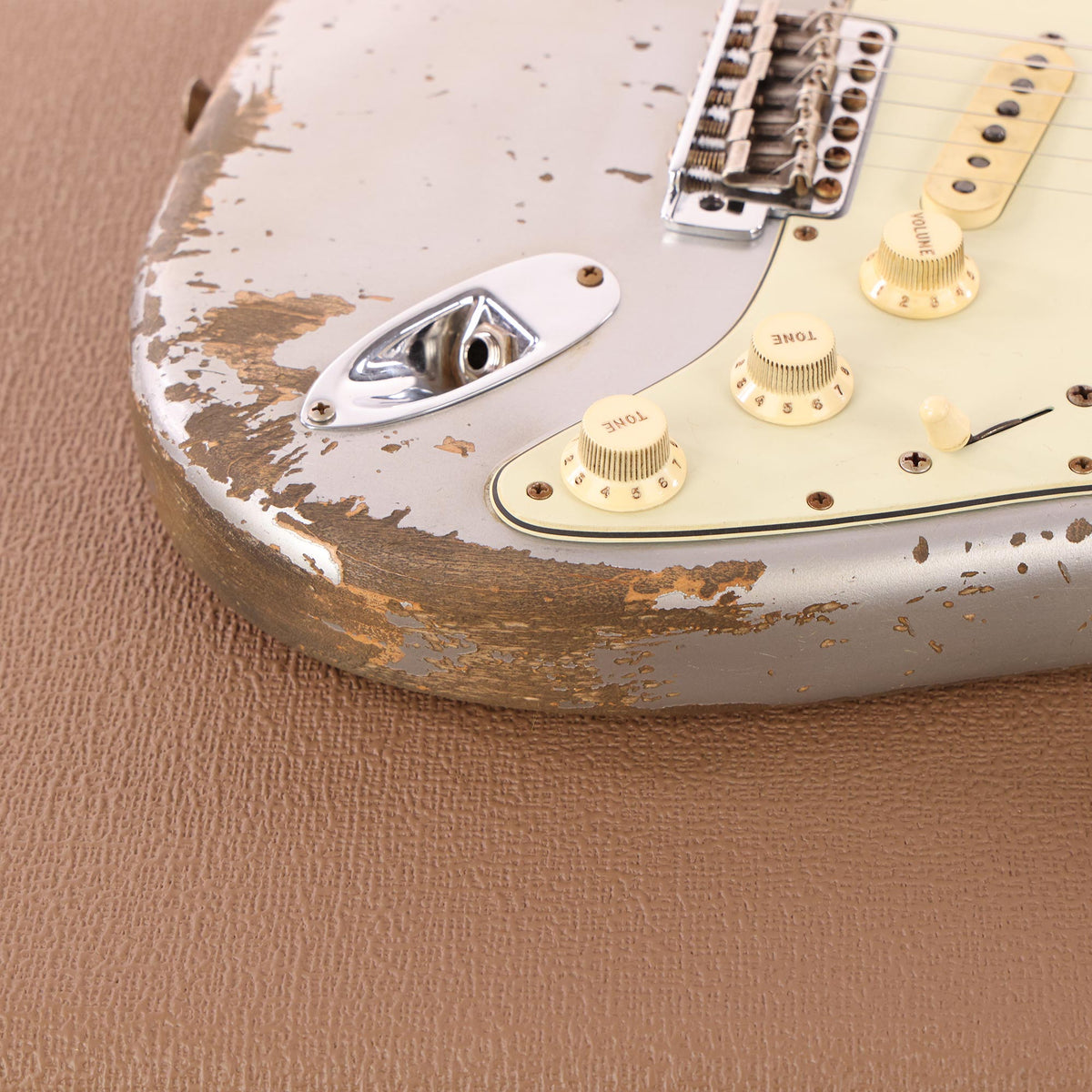 Fender Custom Shop '62 Stratocaster Ultimate Relic Masterbuilt Jason Smith Silver Primer — 9