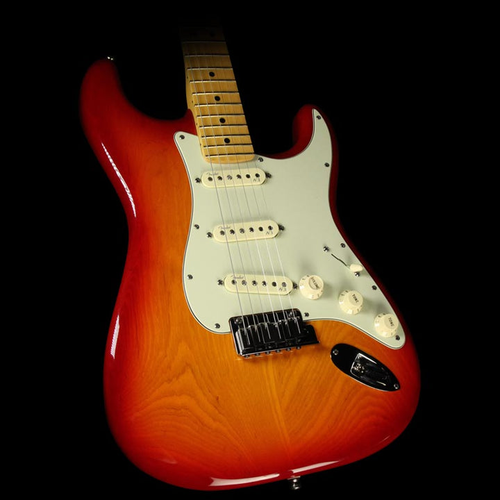 Used 2015 Fender American Deluxe Stratocaster Electric Guitar Cherry Burst