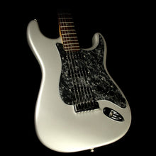 Used 2004 Fender American Deluxe Stratocaster Electric Guitar Chrome Silver