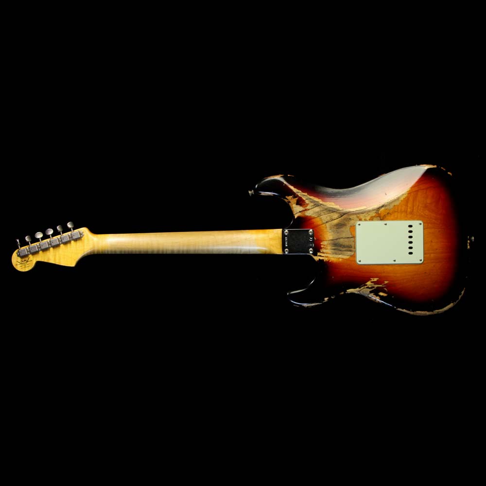 Fender Custom Shop '60 Stratocaster Relic Electric Guitar Aged 3-Tone Sunburst — 3