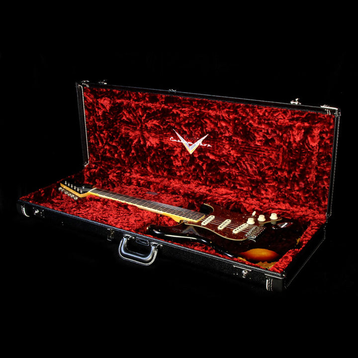 Fender Custom Shop 1967 Stratocaster Relic Aged Black over 3-Tone Sunburst