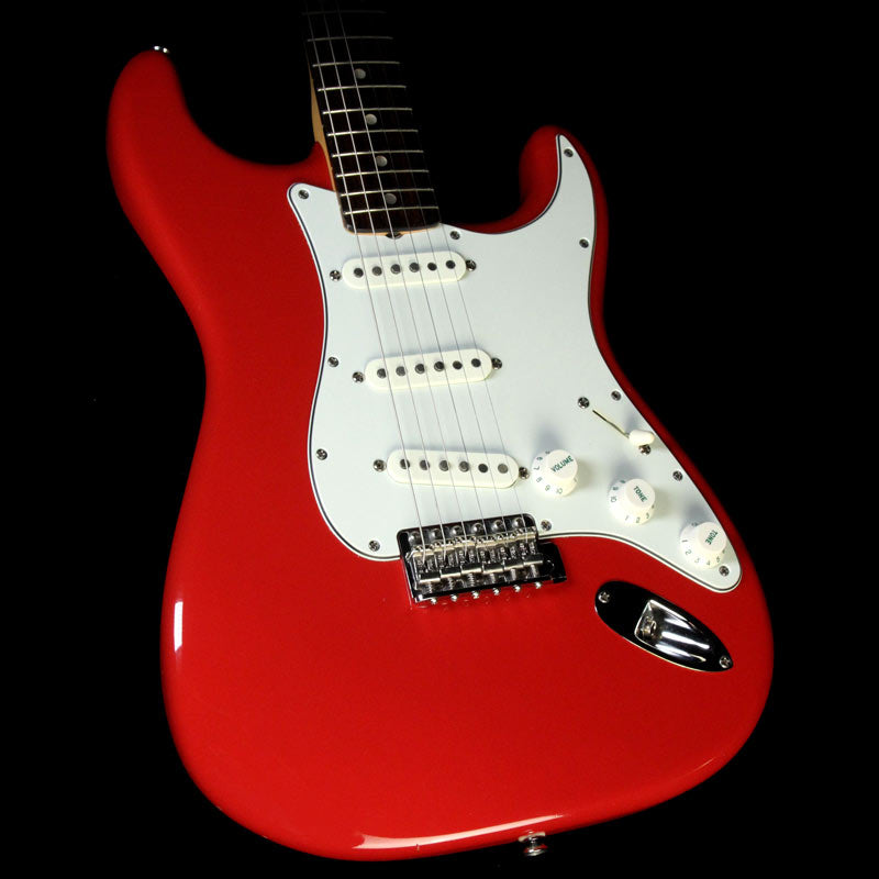 Used 2014 Fender American Vintage '65 Stratocaster Electric Guitar Dakota Red — 1