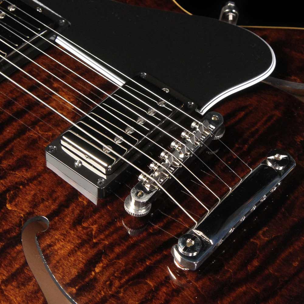 Gibson Memphis Limited Edition ES-335 Figured Electric Guitar Antique Walnut — 4