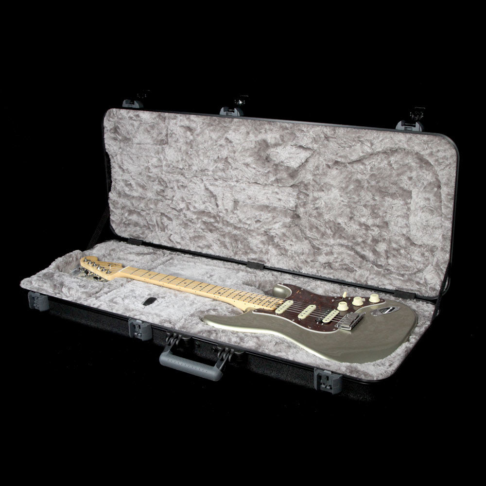 Fender American Elite Stratocaster HSS Shawbucker Champagne — 5