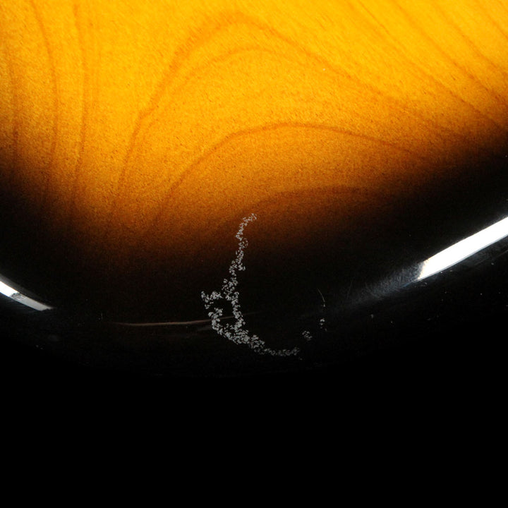 Used 2009 Fender Eric Johnson Stratocaster Electric Guitar 2-Tone Sunburst