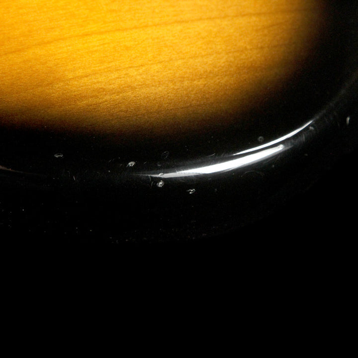 Used 2009 Fender Eric Johnson Stratocaster Electric Guitar 2-Tone Sunburst