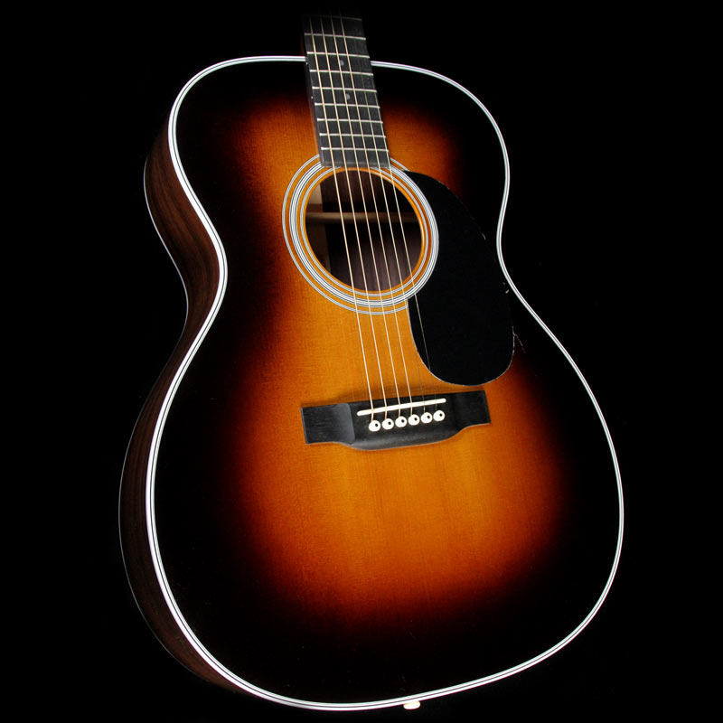 Martin 000-28 Auditorium Acoustic Sunburst — 1