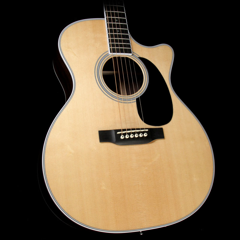 Martin GPC-35E Grand Performance Acoustic Guitar Natural — 1