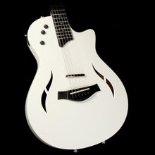 Taylor Fall 2017 LTD T5z Classic DLX Electric Guitar Arctic White