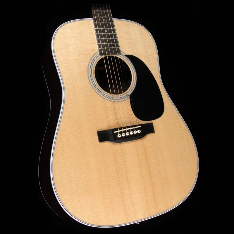 Martin 2017 D-28E Dreadnought Acoustic Guitar Natural — 1