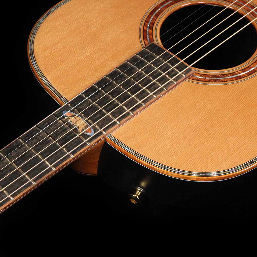 Ovation Custom Legend 50th Anniversary Mid Contour Acoustic Guitar Natural Gloss — 5