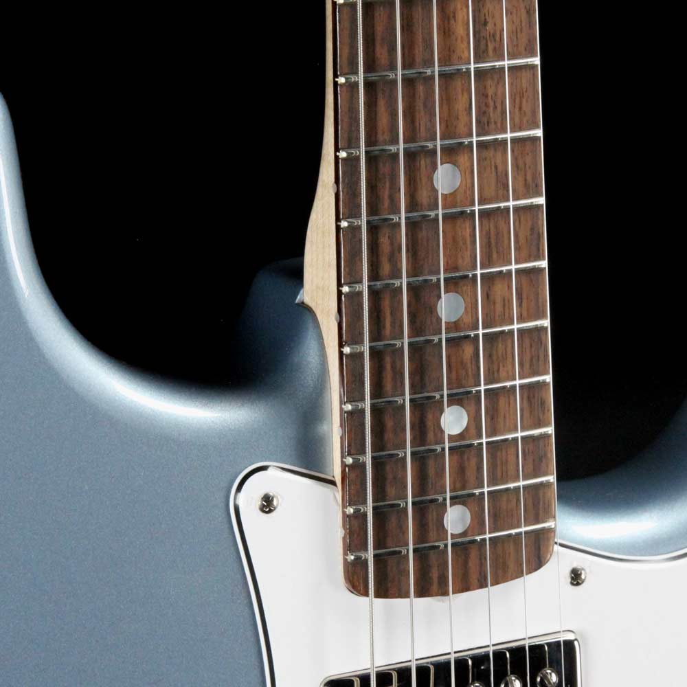 Fender Custom Shop '65 Stratocaster NOS Ice Blue Metallic — 7