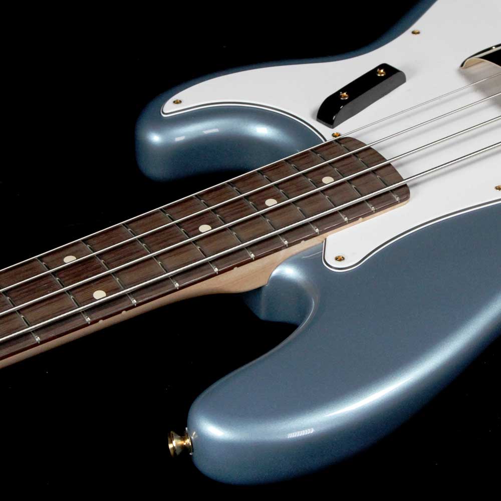 Fender Custom Shop 1960s Precision Bass NOS Ice Blue Metallic — 6