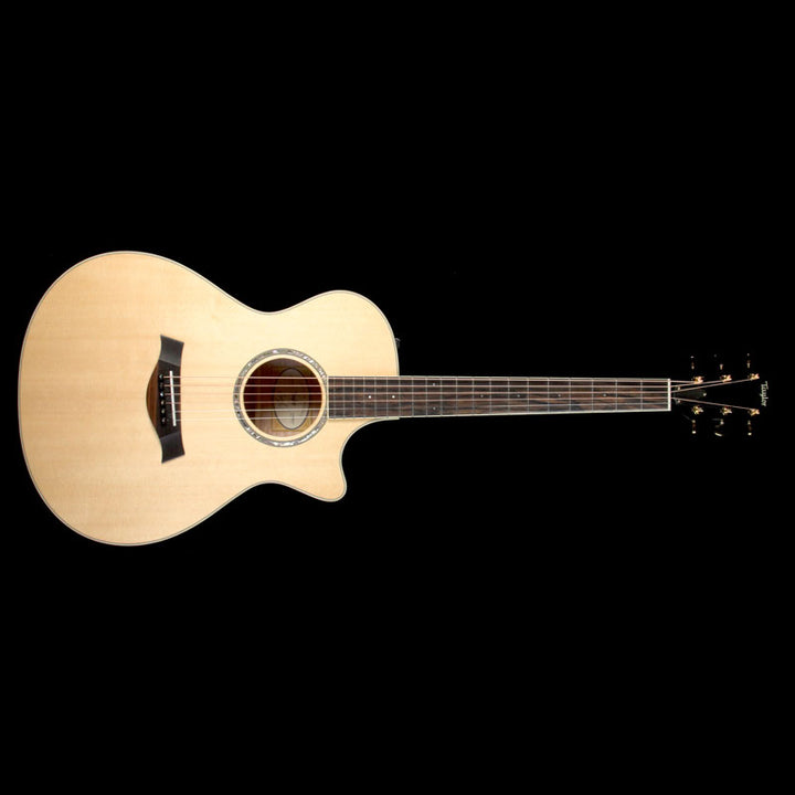 Taylor Custom Shop Grand Concert Sitka Spruce and Quilted Maple Acoustic Natural