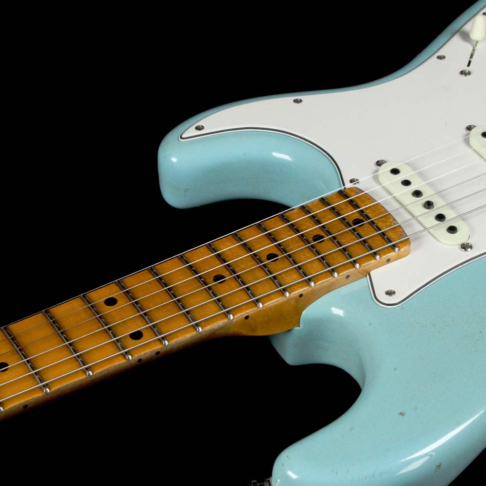 Fender Custom Shop Postmodern Stratocaster Journeyman Relic Aged Daphne Blue — 7