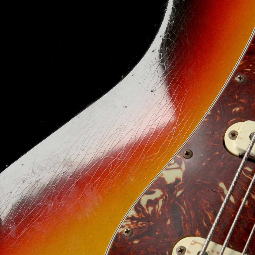 Fender Custom Shop Bass VI Relic Electric Bass 3-Tone Sunburst — 6