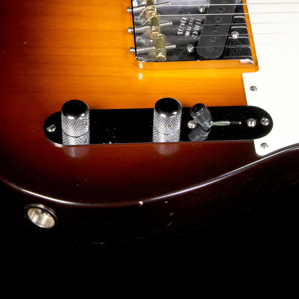 Fender Custom Shop Masterbuilt Dennis Galuszka Brazilian Rosewood Neck Nocaster Closet Classic Electric Guitar 2-Tone Wide Fade Sunburst — 7