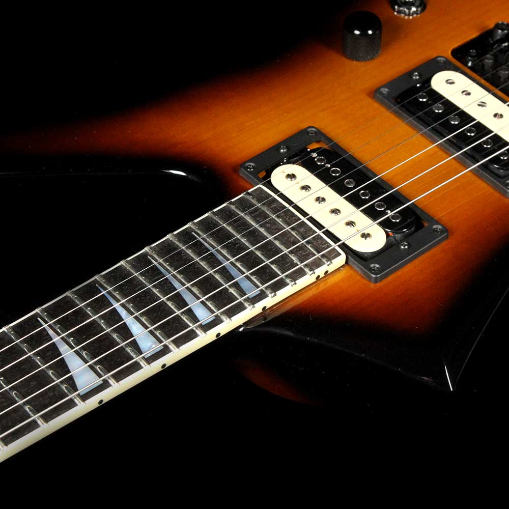 Used Jackson Custom Shop KE2 Kelly Electric Guitar Tobacco Burst — 5