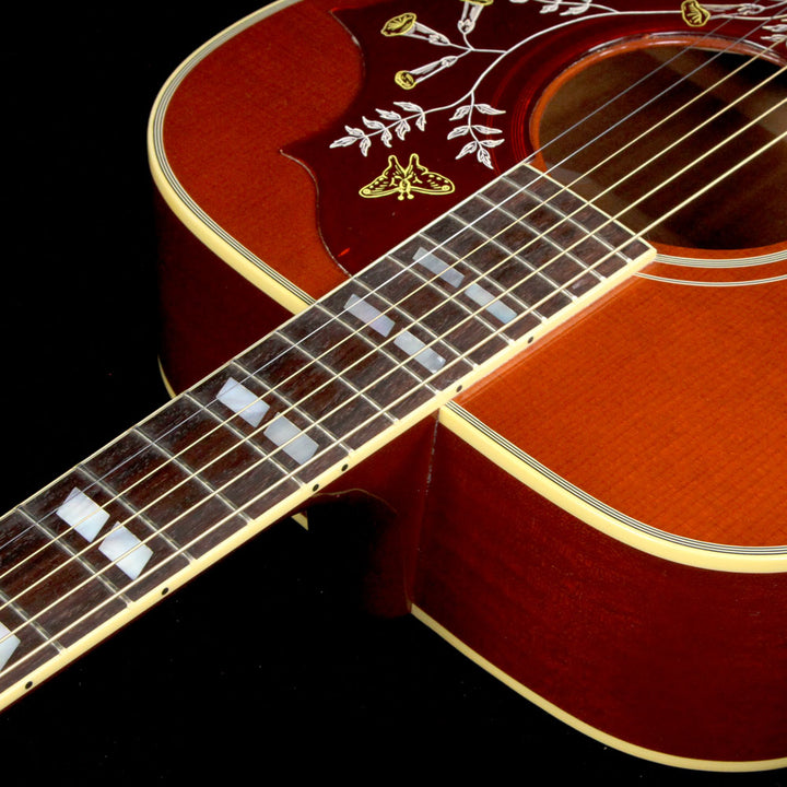 Used 2015 Gibson Hummingbird Vintage Acoustic Guitar Vintage Cherry Sunburst