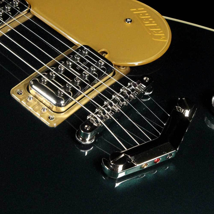 Gretsch G6228 Players Ed Jet BT with V Tailpiece Cadillac Green