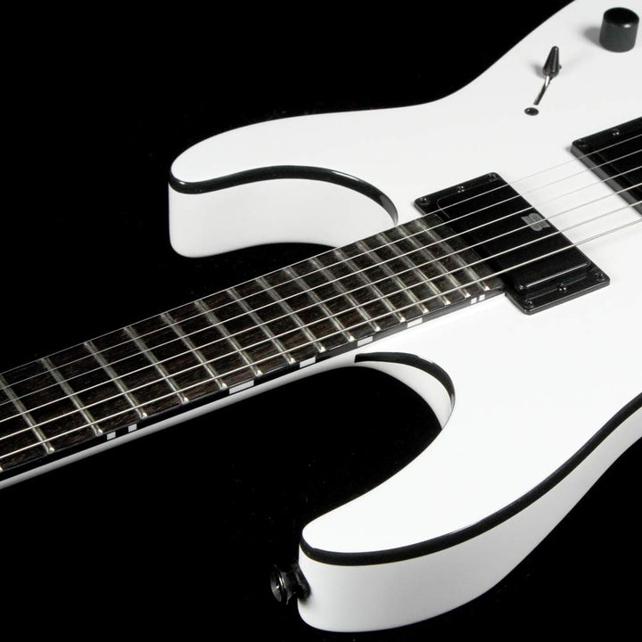 Jackson Pro Series Mick Thomson Signature Soloist Satin White