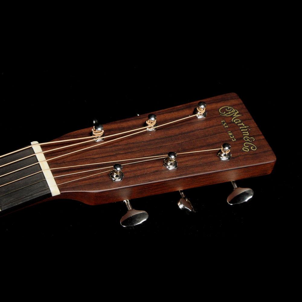 Martin DC-18E Acoustic Natural 2018 — 4