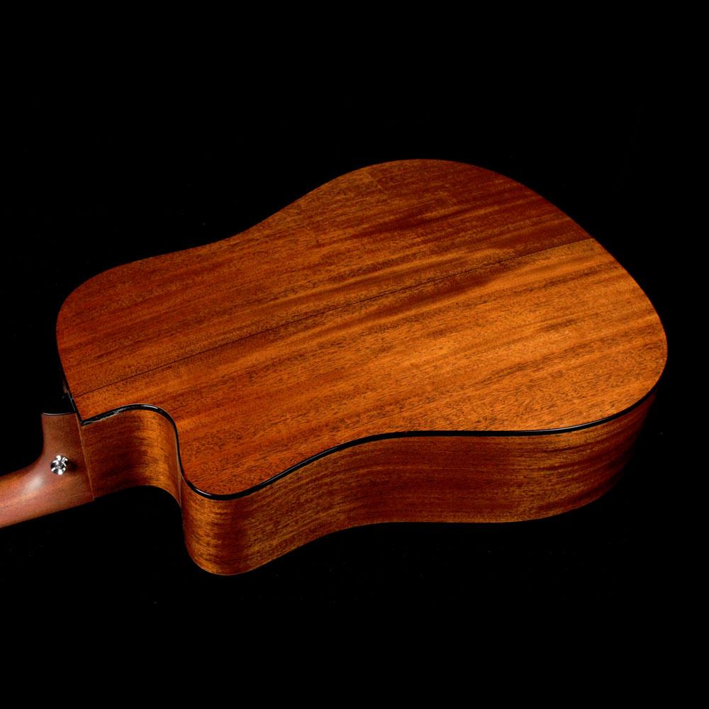 Martin DC-18E Acoustic Natural 2018 — 6
