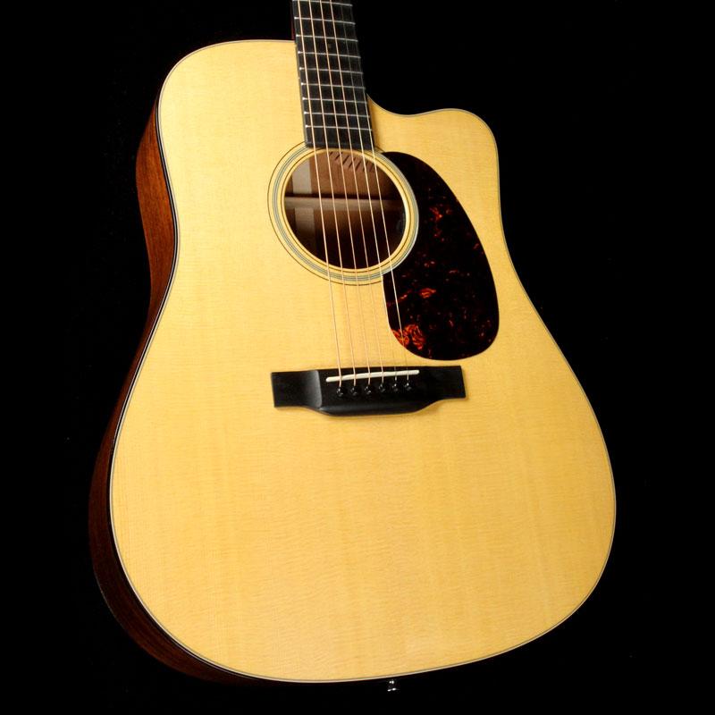 Martin DC-18E Acoustic Natural 2018 — 1