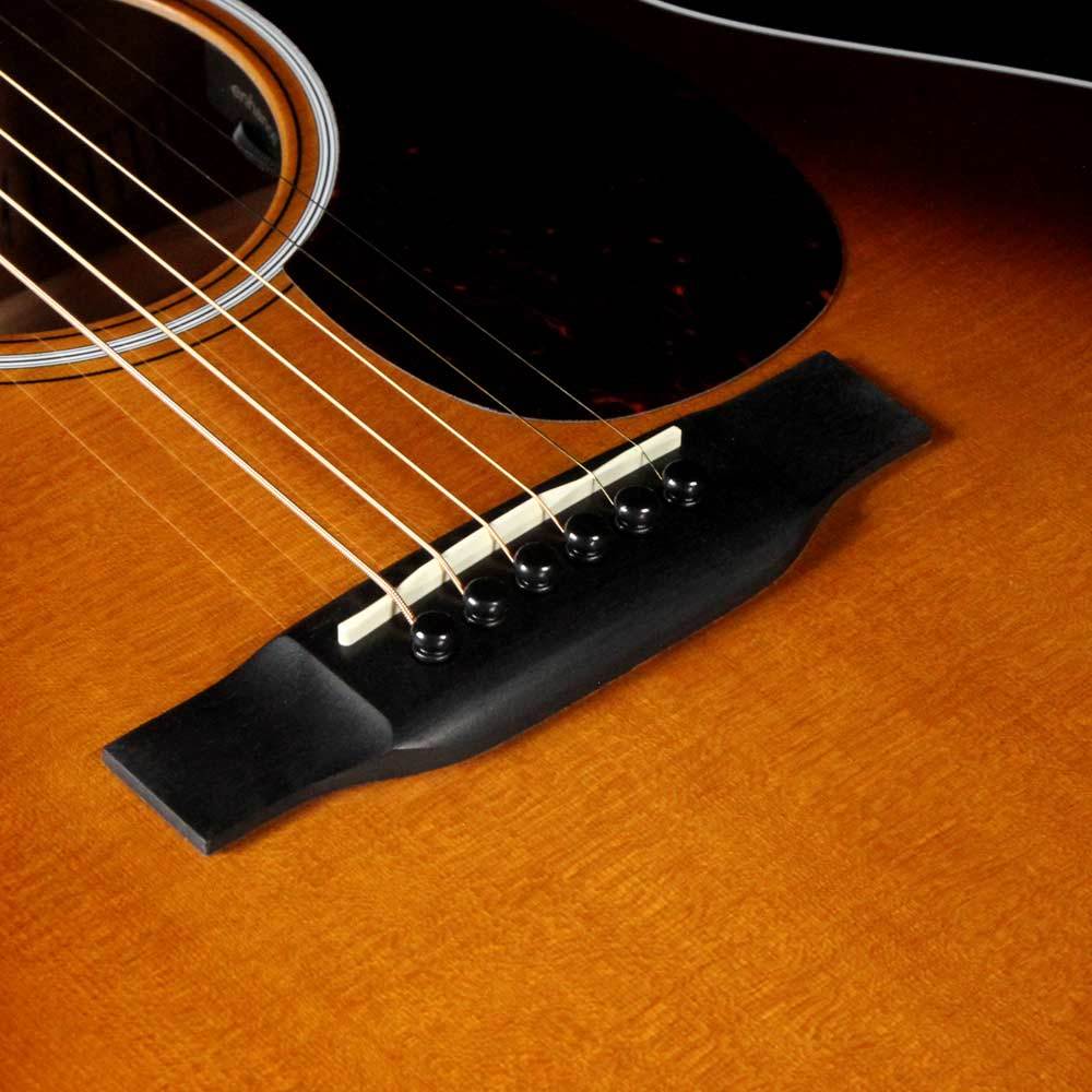 Martin GPC-18E Grand Performance Ambertone — 5