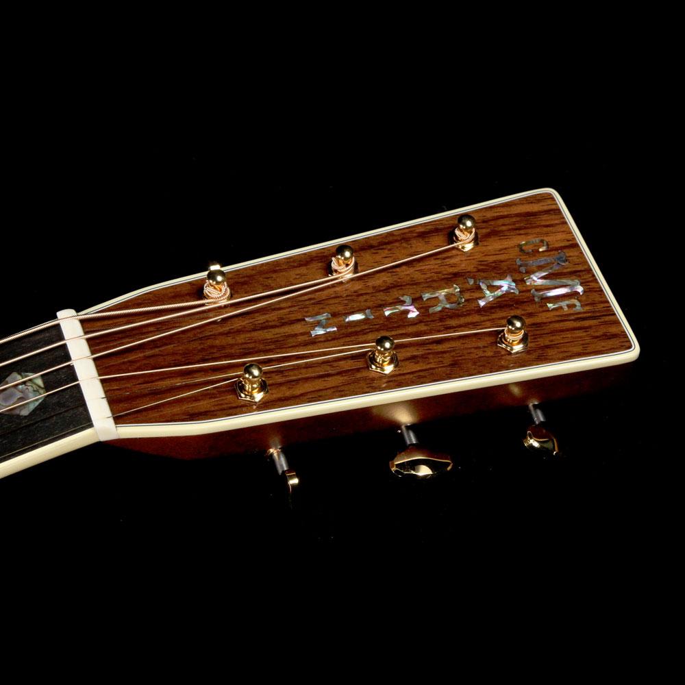 Martin D-41 Dreadnought Sunburst 2018 — 4