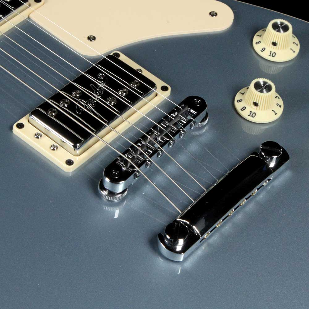 Fender Parallel Universe Troublemaker Telecaster Deluxe Ice Blue Metallic — 6
