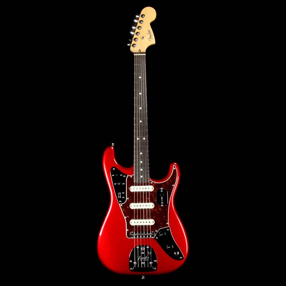 Fender Jaguar Strat Limited Edition Candy Apple Red — 2