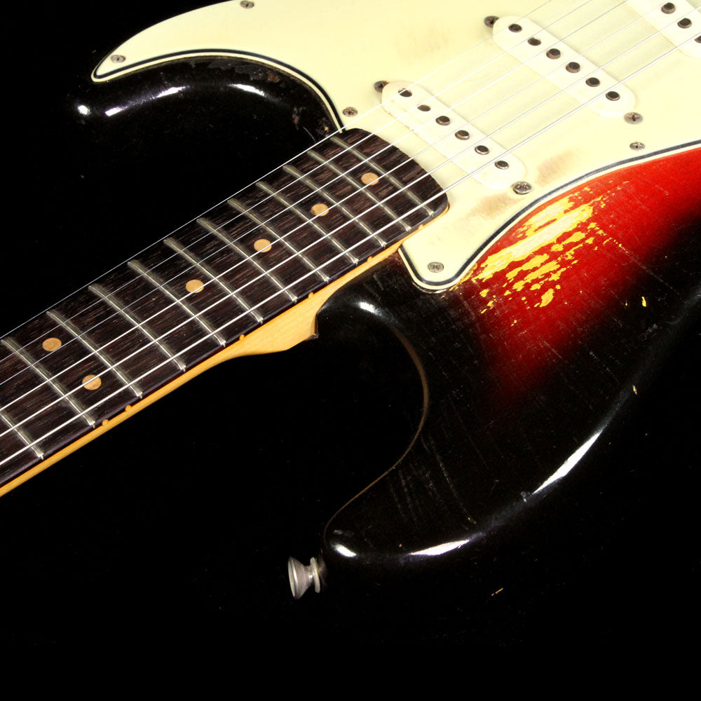 Used 1963 Fender Stratocaster Electric Guitar 3-Tone Sunburst — 6