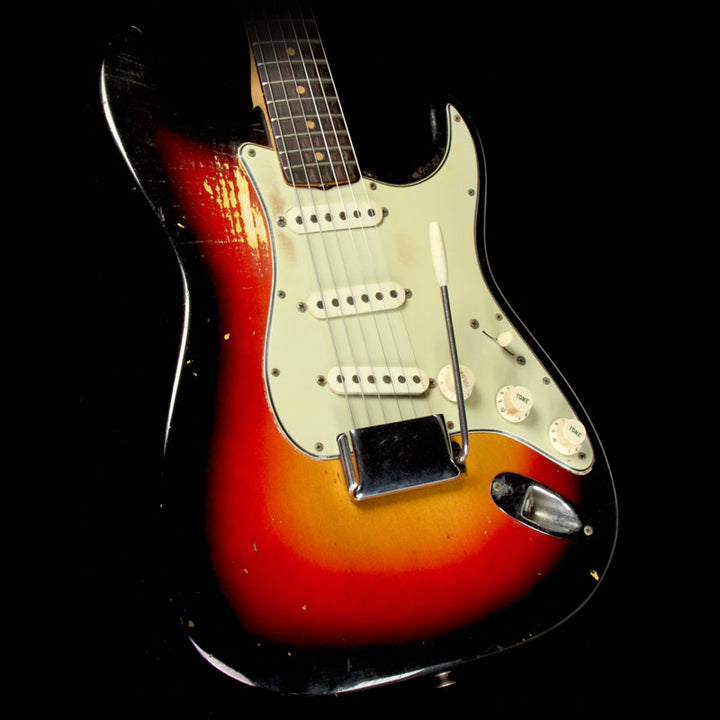 Used 1963 Fender Stratocaster Electric Guitar 3-Tone Sunburst