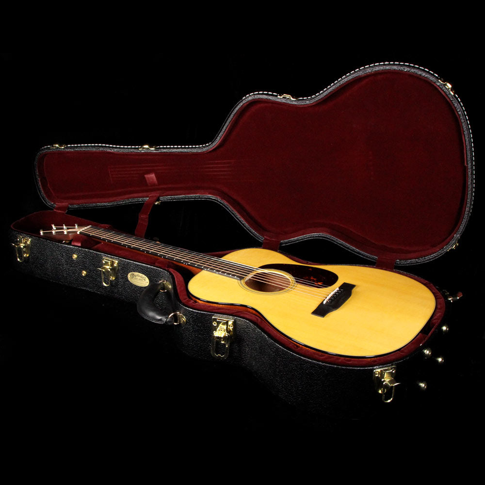 Used Martin 00-18 Acoustic Guitar Natural — 7
