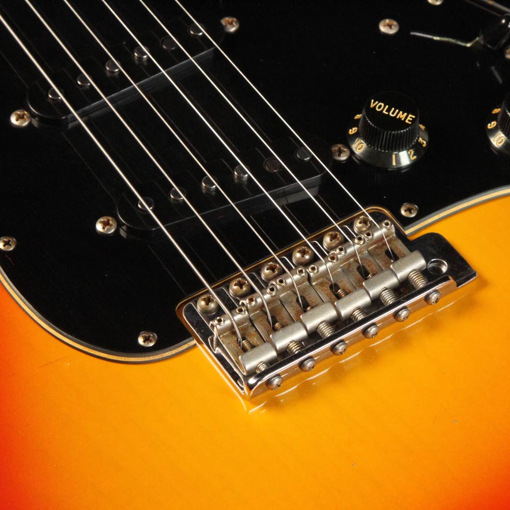 Fender Custom Shop 70's Stratocaster Masterbuilt Paul Waller 3-Tone Sunburst Heavy Relic — 4