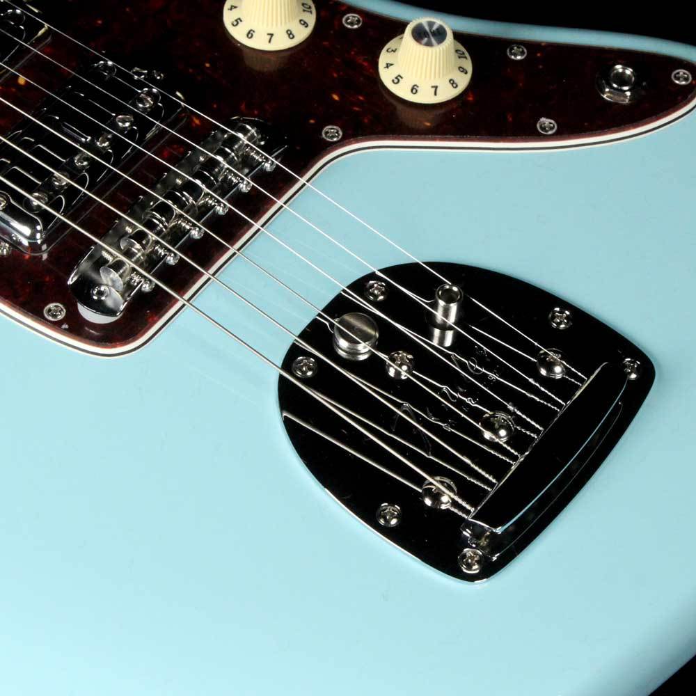 Fender 60th Anniversary Triple Jazzmaster Limited Edition Daphne Blue — 6