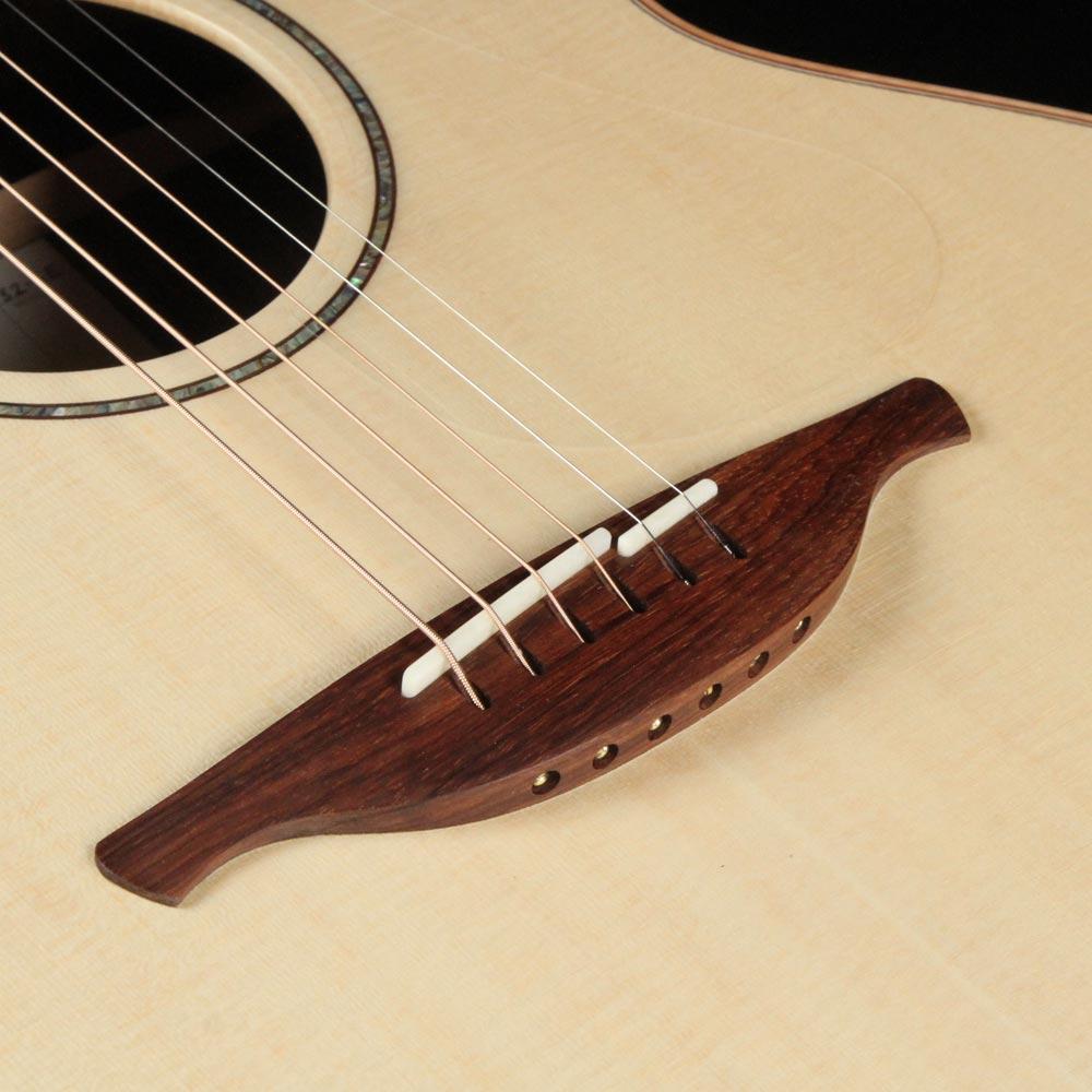 Lowden S32 SE Stage Edition Natural — 5