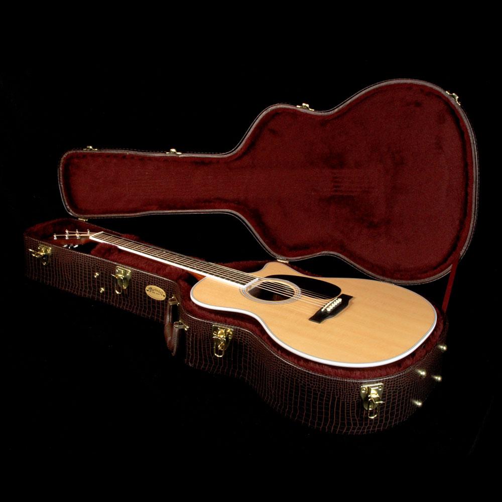 Martin GPC-35E Grand Performance Acoustic Guitar Natural — 9