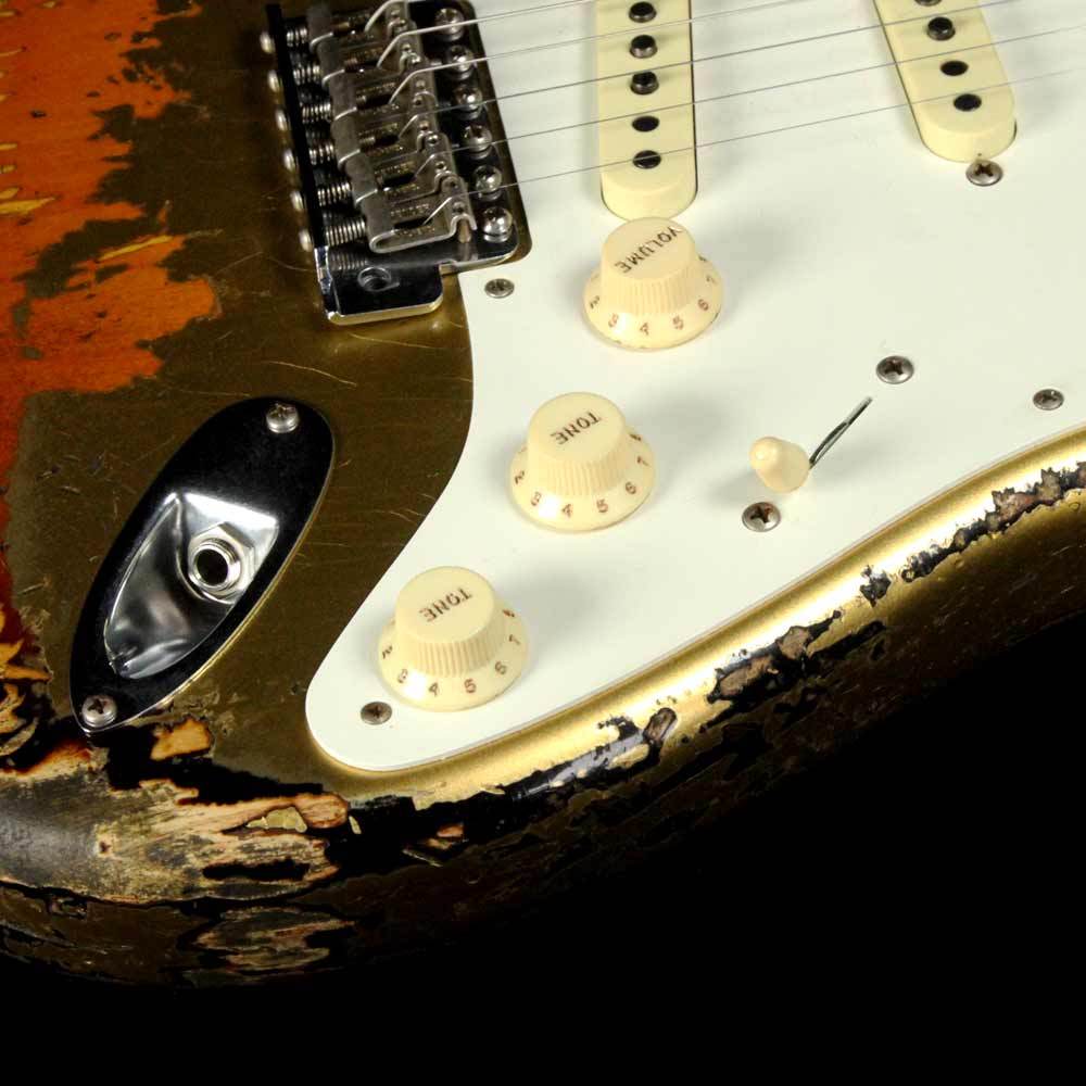 Fender Custom Shop '57 Stratocaster Heavy Relic HLE Gold over 2-Tone Sunburst Finish — 6
