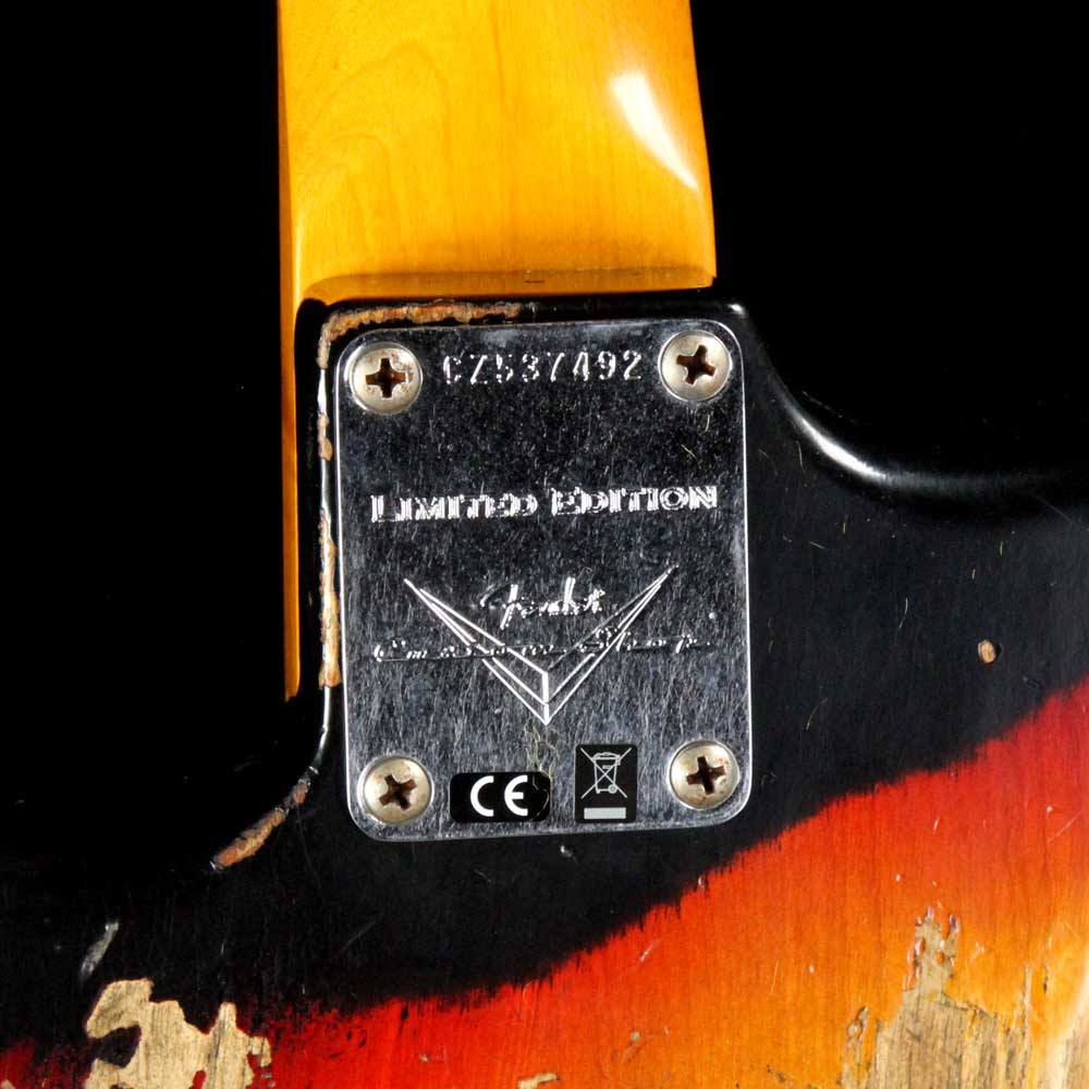 Fender Custom Shop '62 Stratocaster Heavy Relic Black Over 3-Tone Sunburst — 6
