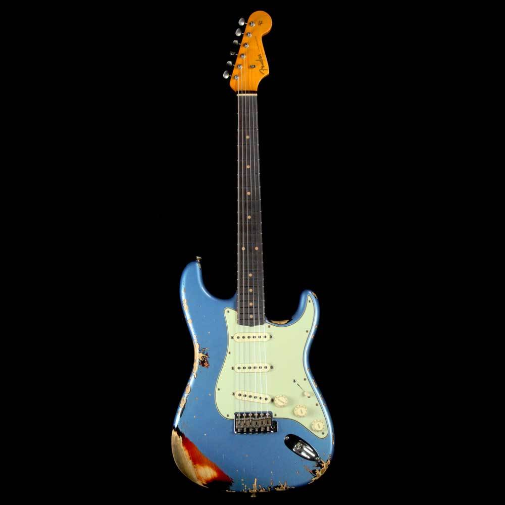 Fender Custom Shop '62 Stratocaster Heavy Relic Lake Placid Blue Over 3-Tone Sunburst — 2