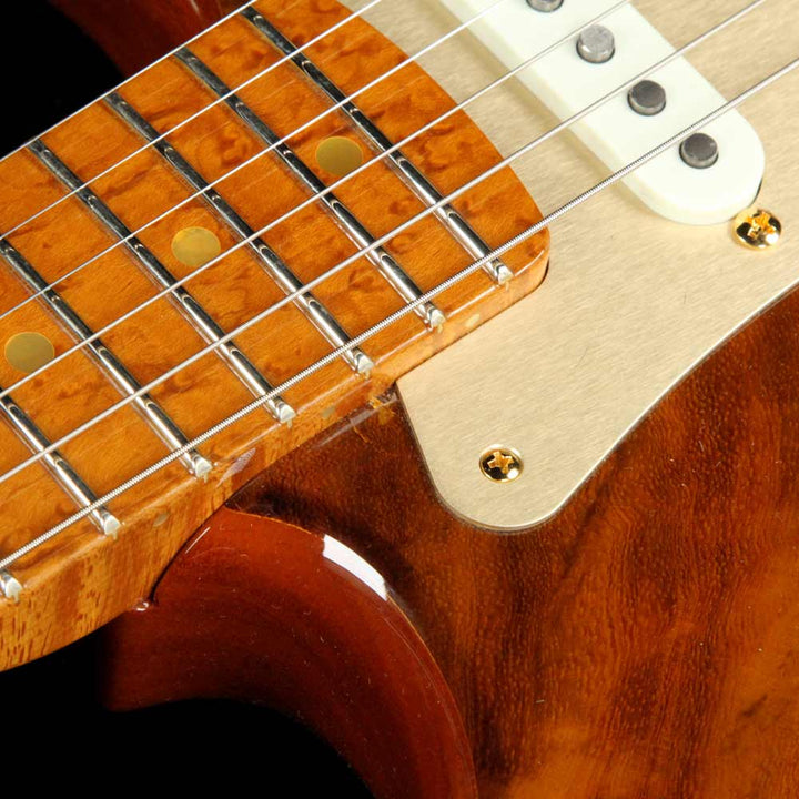 Fender Custom Shop Artisan Stratocaster Electric Guitar Roasted Butternut Claro Walnut