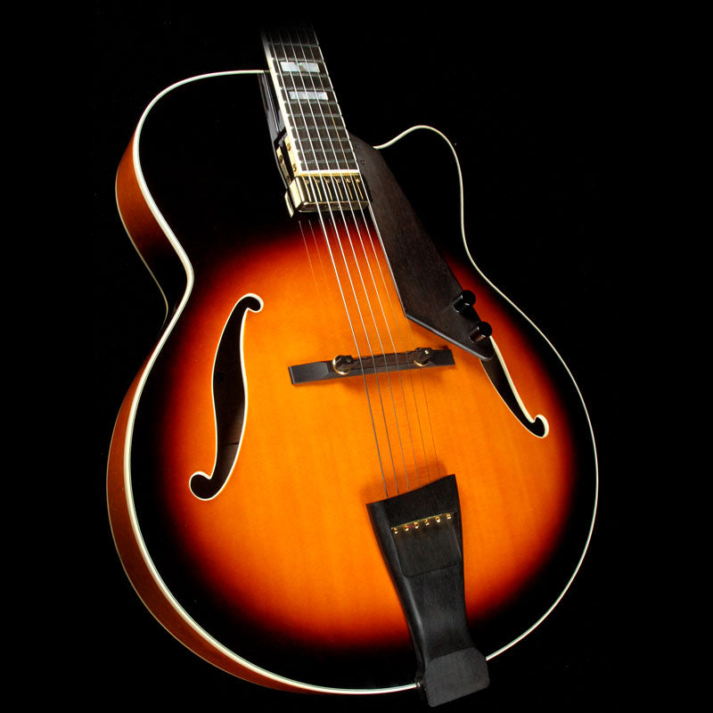 Peerless Imperial Archtop Guitar 3-Tone Sunburst — 1
