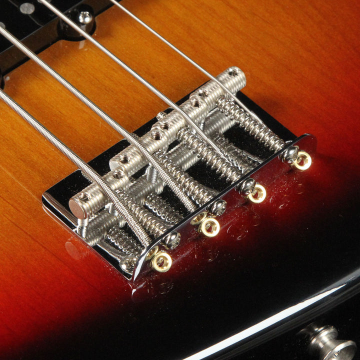 Fender Classic Series '60s Jazz Bass Lacquer 3-Tone Sunburst